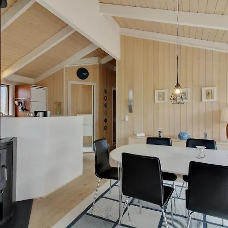 Paulette - 450m From The Sea In Nw Jutland By Interhome * Løkken